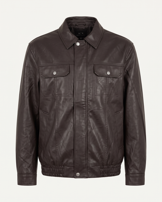 Regular fit trucker jacket in leather with flap pockets, brown — front